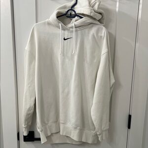 Nike Men's Hoodie in White with Black Logo
